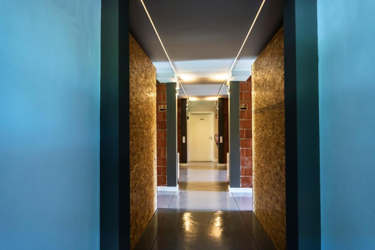 Albergue Santiago 15 Monforte 몬포르테데레모스 외부 사진